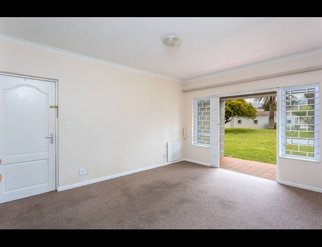 2 BEDROOM APARTMENT TO LET IN TOKAI